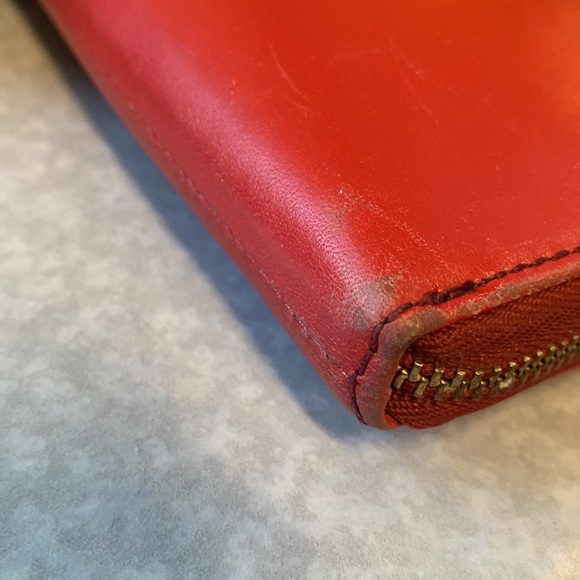 Fossil Zip Around Wallet - Picture 15 of 16